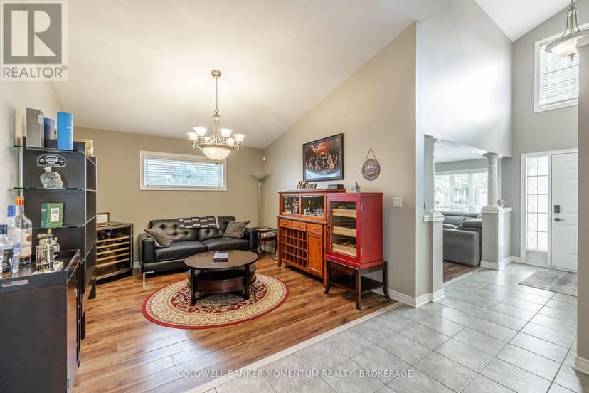 18 Loretta Drive — photo 11 of 40
