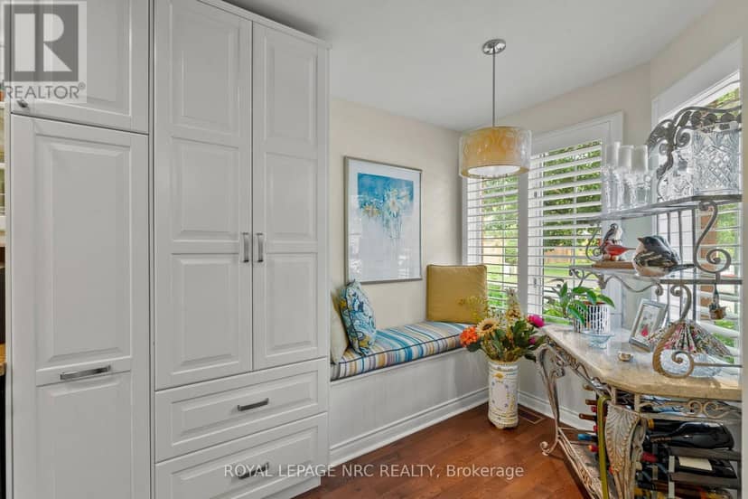 41 - 275 Pelham Road — photo 4 of 38