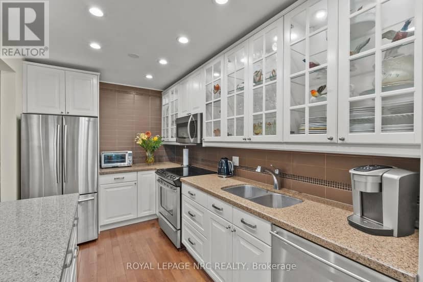 41 - 275 Pelham Road — photo 6 of 38