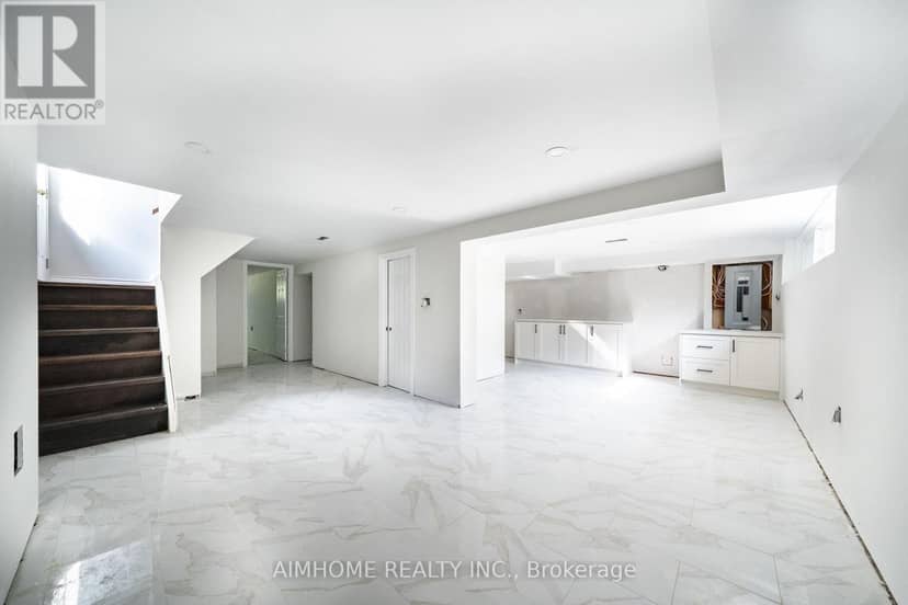 36 Moraine Hill Drive — photo 13 of 24