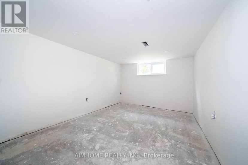 36 Moraine Hill Drive — photo 15 of 24