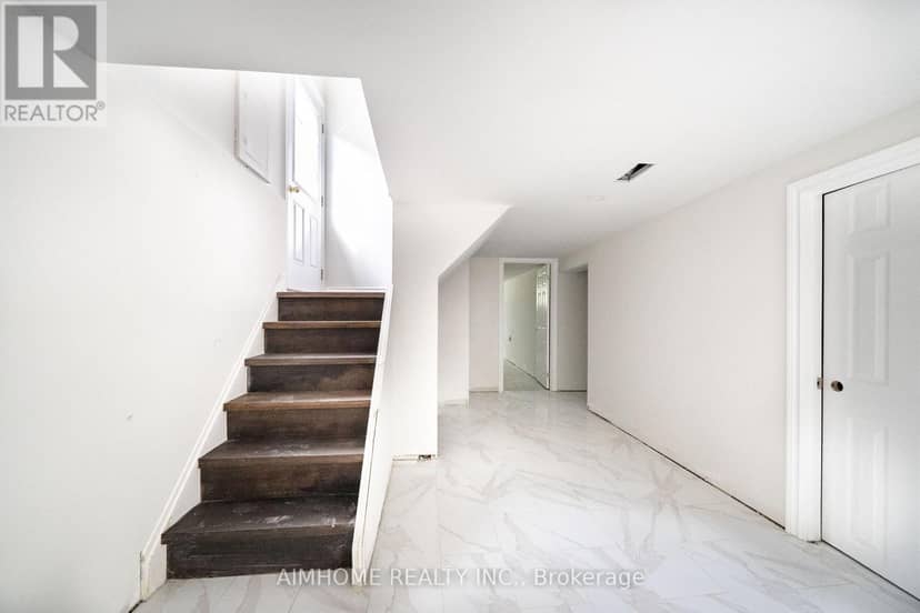 36 Moraine Hill Drive — photo 20 of 24