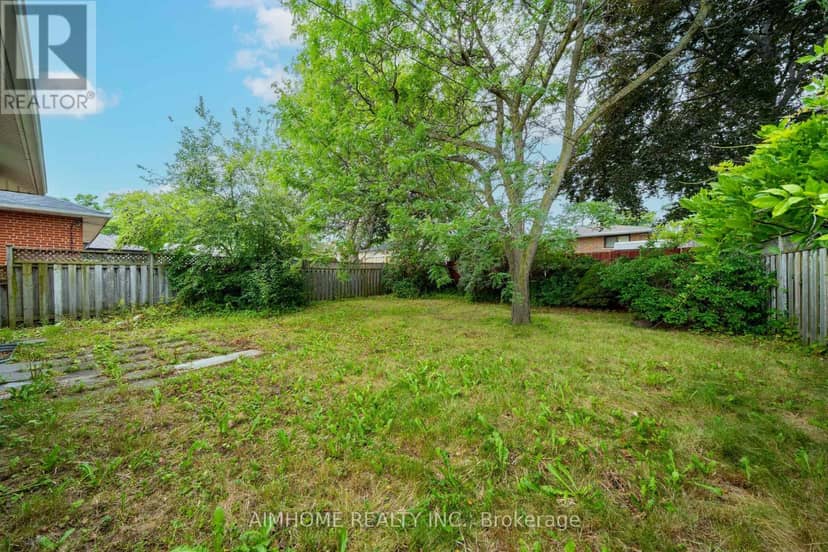 36 Moraine Hill Drive — photo 23 of 24