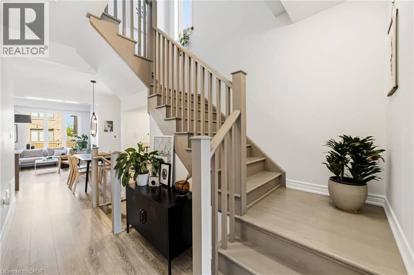 55 PELICAN Lane — photo 4 of 32