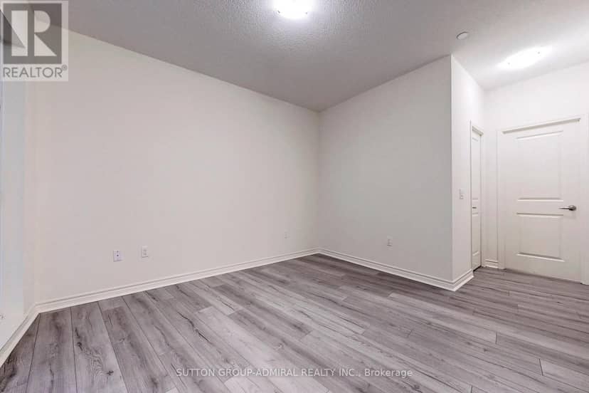221 - 39 Annie Craig Drive — photo 12 of 24