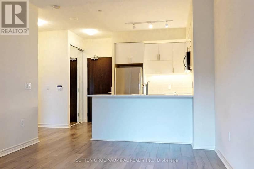 221 - 39 Annie Craig Drive — photo 22 of 24