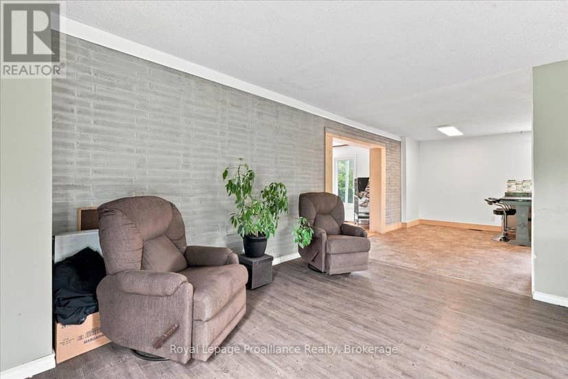 1080 Smith Street — photo 14 of 36