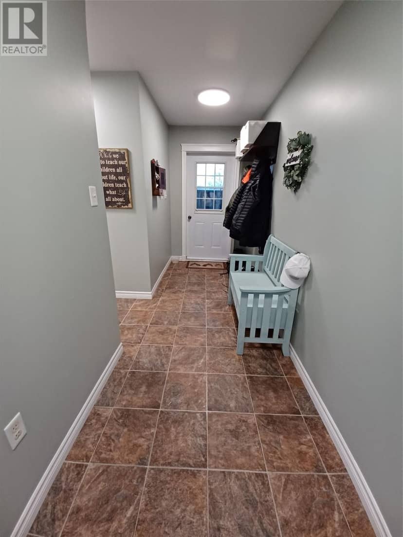 3 STEADYVIEW Drive — photo 23 of 31