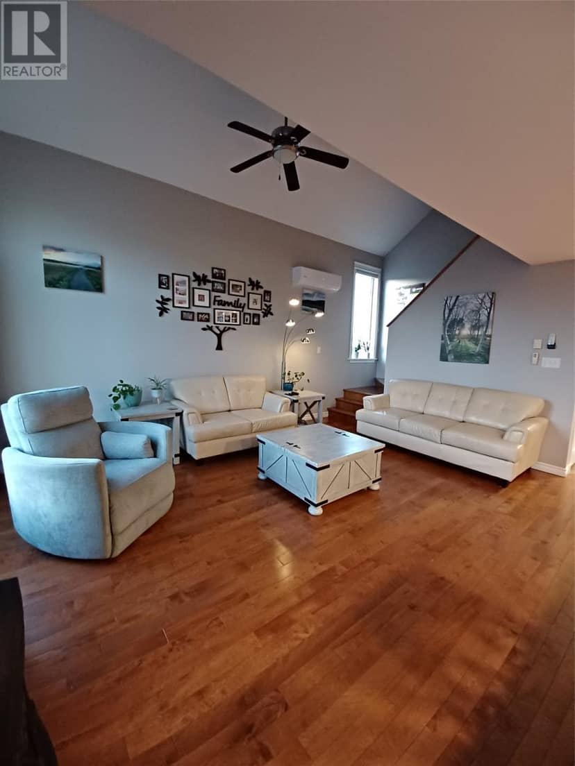 3 STEADYVIEW Drive — photo 28 of 31