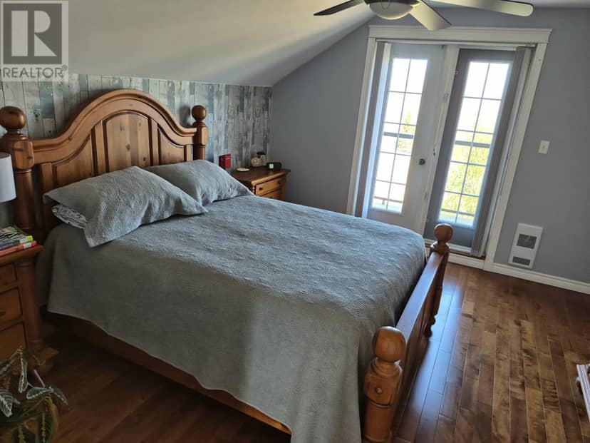 3 STEADYVIEW Drive — photo 6 of 31