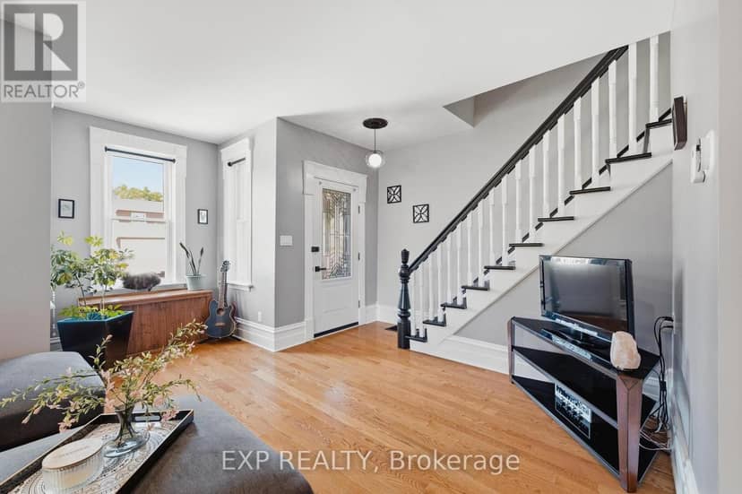 2027 Victoria Street — photo 21 of 40