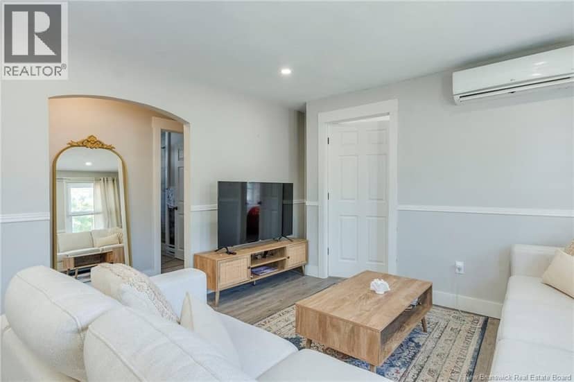 6 Lynch Street — photo 12 of 40