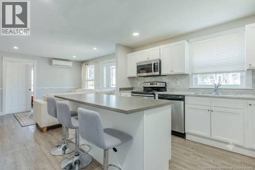 6 Lynch Street — photo 5 of 40