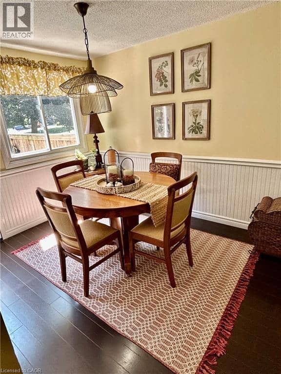 202 RICHARDSON Drive Unit# 29 — photo 9 of 37