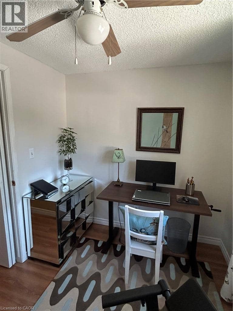 202 RICHARDSON Drive Unit# 29 — photo 21 of 37