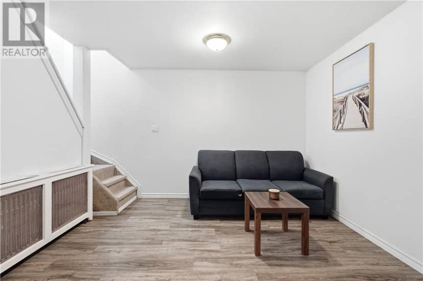181 Douglas Street — photo 18 of 22