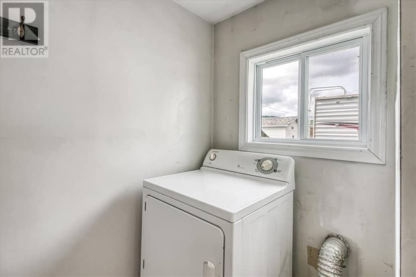 19 Center Street — photo 18 of 18