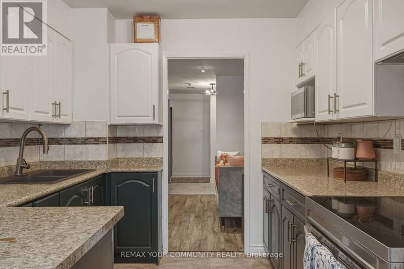 103 - 410 McLevin Avenue — photo 17 of 40