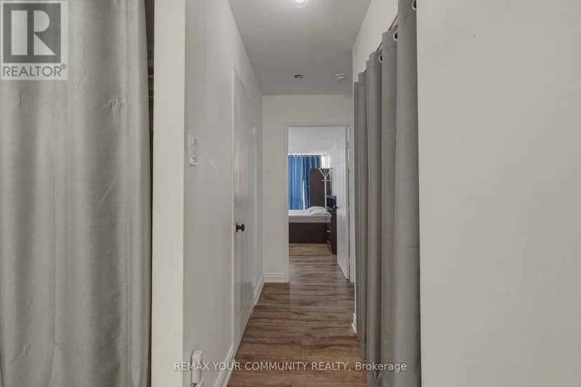 103 - 410 McLevin Avenue — photo 22 of 40