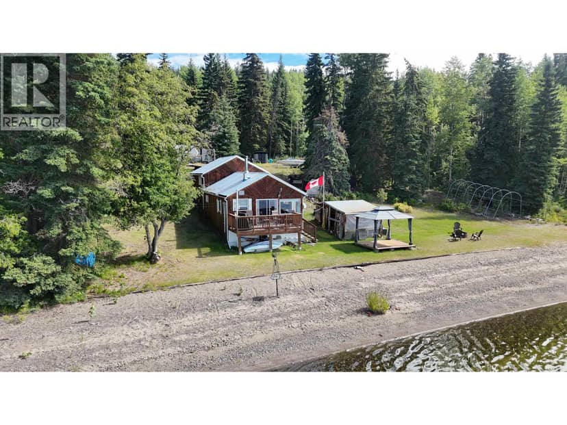 23397 STELLA ROAD, Fraser Lake, photo 2