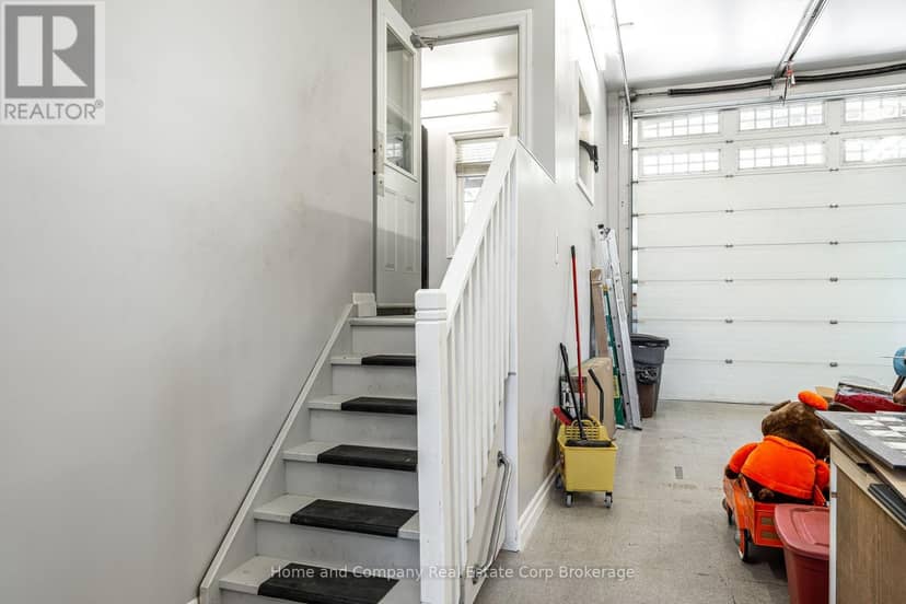 35 Thomas Street — photo 30 of 36