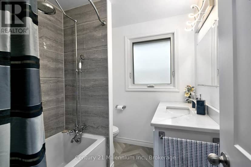 142 Arthur Street E — photo 17 of 34