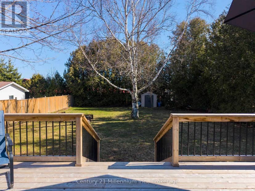 142 Arthur Street E — photo 29 of 34