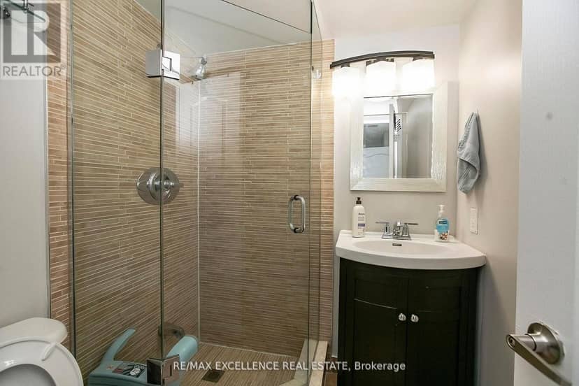 2102 - 33 Elm Drive — photo 27 of 30