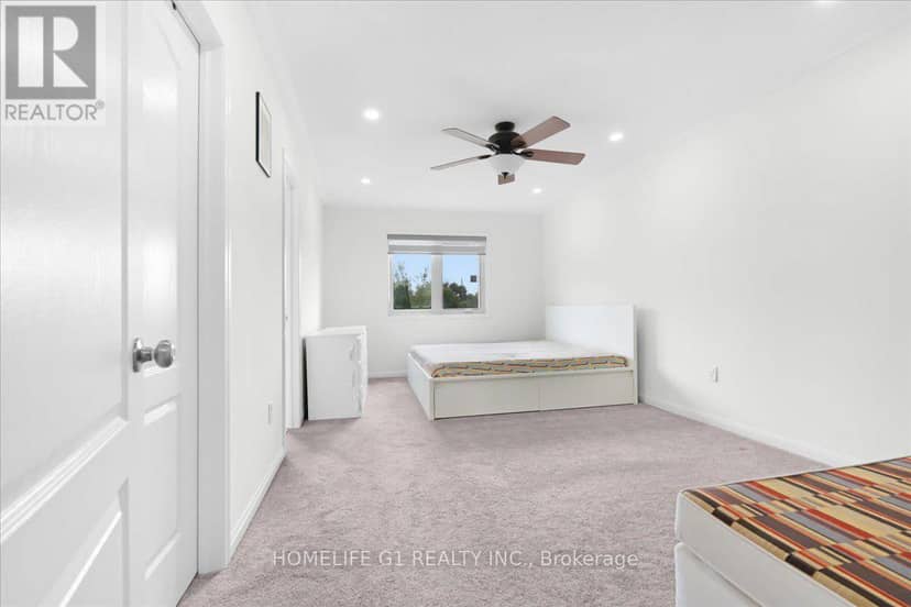 70 Tarquini Crescent — photo 18 of 35