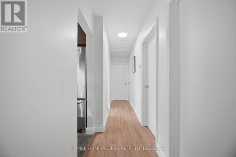 199 Allen Street E — photo 19 of 40