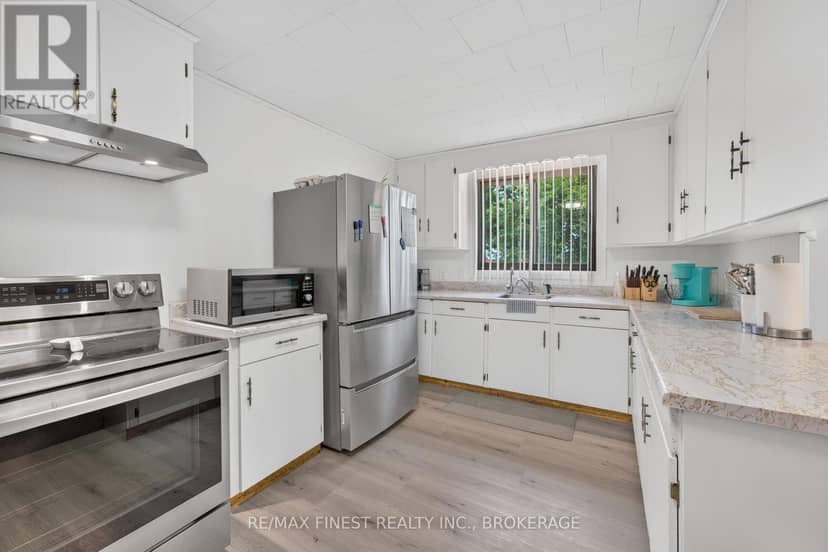 607 Fitchett Road — photo 13 of 40