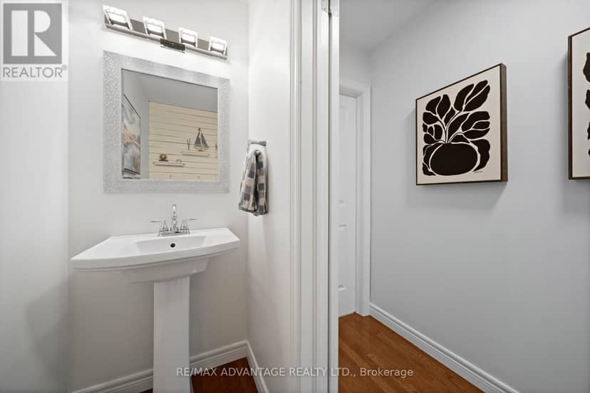 1519 Shore Road — photo 13 of 40