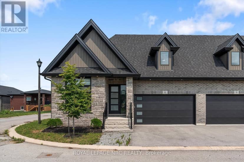 11 Primrose Street — photo 1 of 40