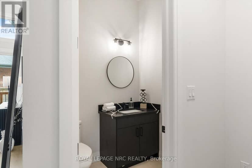 11 Primrose Street — photo 24 of 40