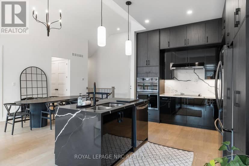 11 Primrose Street — photo 9 of 40