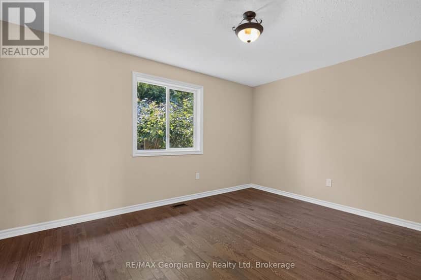 423 Irwin Street — photo 21 of 34