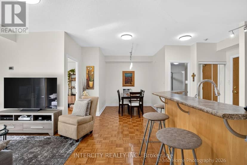 304 - 245 Pine Grove Road, Vaughan, photo 7