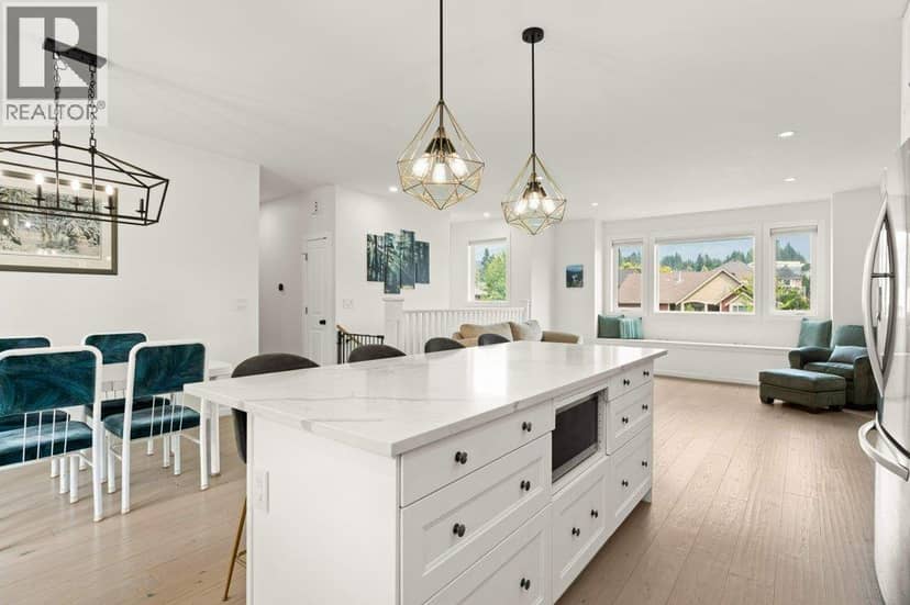 1791 22 Street NE, Salmon Arm, photo 3