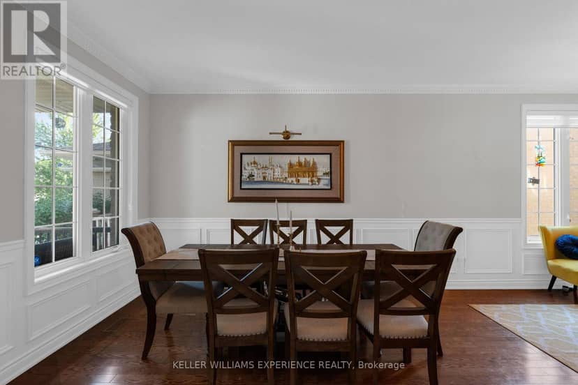 53 Sovereign's Gate — photo 3 of 38