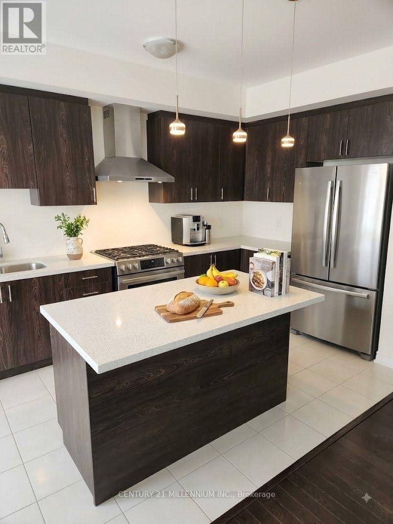 26 Westwood Avenue — photo 4 of 17