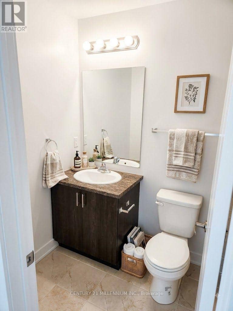 26 Westwood Avenue — photo 9 of 17