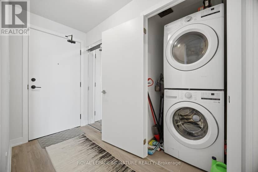 2709 - 430 Square One Drive — photo 31 of 40