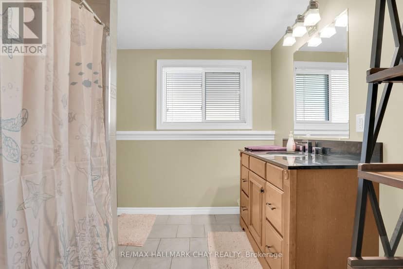 51 Indianola Crescent — photo 12 of 29