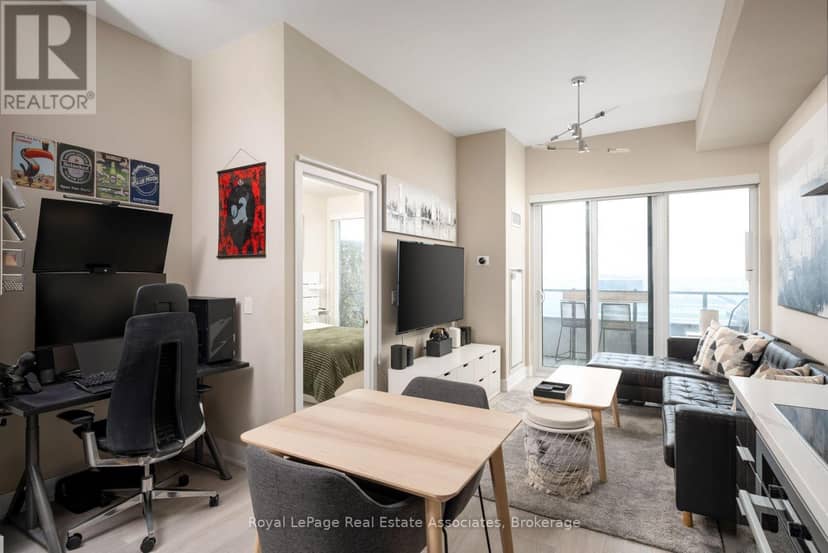 6104 - 30 Shore Breeze Drive — photo 15 of 36