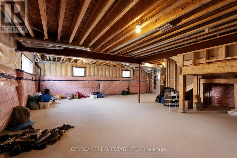 86 Gibson Drive — photo 3 of 32