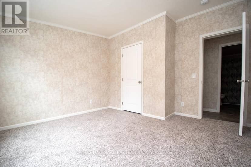 1864 Lakehurst Road — photo 10 of 40