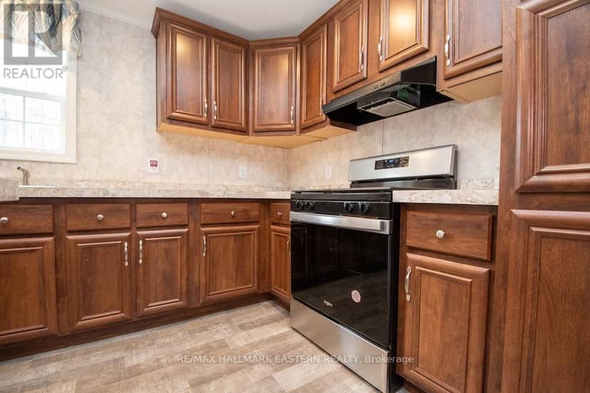 1864 Lakehurst Road — photo 20 of 40