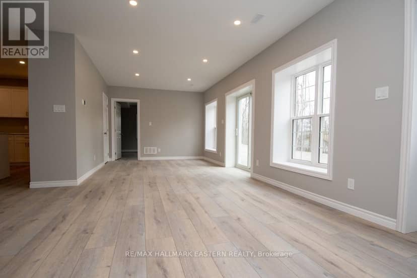 1864 Lakehurst Road — photo 31 of 40