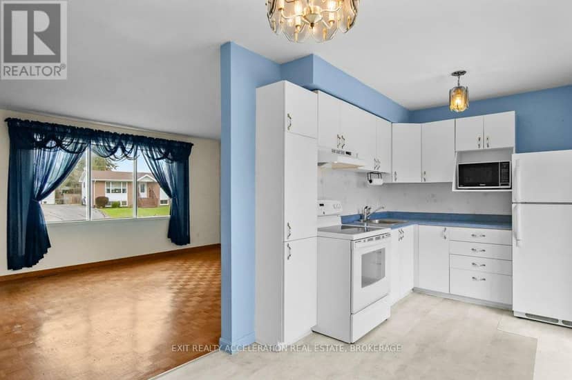 116 Sherwood Avenue — photo 13 of 40