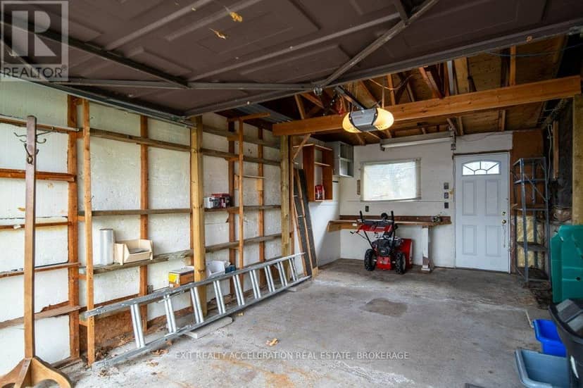 116 Sherwood Avenue — photo 31 of 40